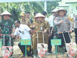 Gubenur Dampingin Kunker Kasad Memantau Karhutla