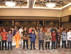 Gubernur Jambi menghadiri ; Seminar Nasional Batanghari,”Dulu,Kini dan Nanti