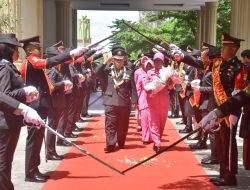 Suasana Haru Warnai Wisuda Purna Bhakti 38 Anggota dan PNS Polri di Polda Jambi