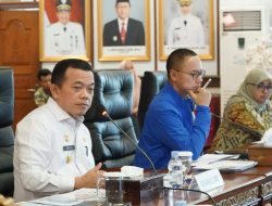 RAPAT PERSOALAN BATUBARA, KOMISI VII NILAI KEBIJAKAN GUBERNUR JAMBI SUDAH MAKSIMAL